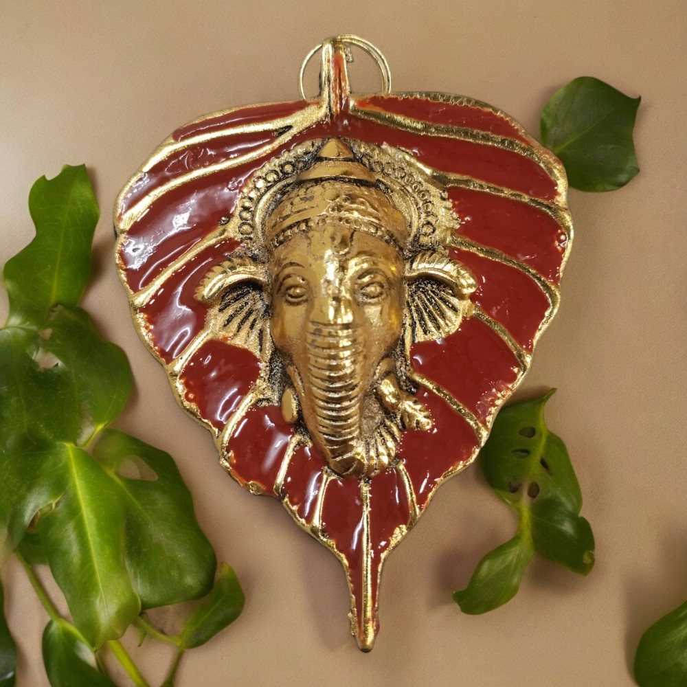 Mini Enamel Leaf Ganesh Red color Aluminium Idol