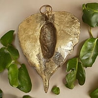 Mini Enamel Leaf Ganesh Gold color Aluminium Idol